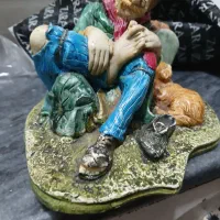 مجستمه پیر مرد