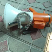 بلندگو
