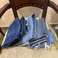 چهار عدد شلوار جین سایز ۳۶ یا ۳۸