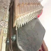 سنتور موسوی دو مهر در حد نو معاوضه با گیتار|سازهای سنتی|قم, میرزائیه|دیوار