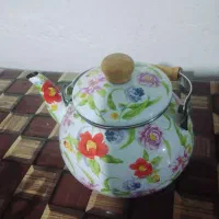 کتری لعابی قوری چینی|قوری، کتری، قهوه‌ساز دستی|دابودشت, |دیوار