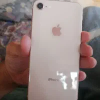آیفون 8