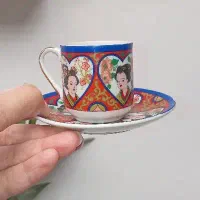 فنجان و نعلبکی های کلکسیونی