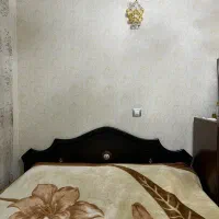 تخت دو نفره+تشک+پاتختی