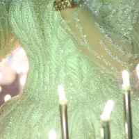 فروش فوری لباس عروس سنگدوزی شده