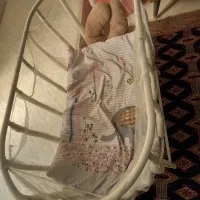 گهواره و رو رو ک|تخت و صندلی بچه|کیش, |دیوار