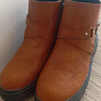 نیم بوت|کیف، کفش، کمربند|کازرون, |دیوار