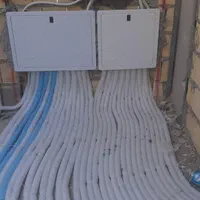 پکیج شوفاژ دیواری .لوله کشی ساختمان