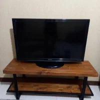 تلویزیون ۴۲ اینچ پاناسونیک ال سی دی.