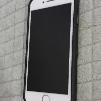 آیفون ۸ / ۶۴ /iPhone