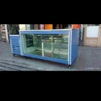 یخچال ویترینی با میز کار عالی خنک کنندگی قوی تقدیم