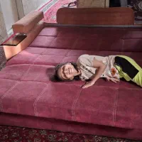 مبل تخت خواب شو|مبلمان خانگی و میز عسلی|یزد, |دیوار