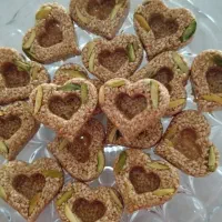کنجد بار و آب نبات خونگی (تصویری و ترافلی)