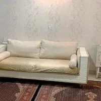 «دو عدد کاناپه به همراه عسلی