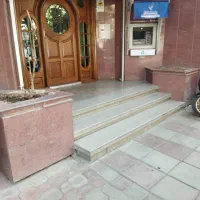 استخدام نیروی خدمات