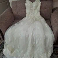 لباس عروس کارکرده