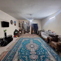 سه راه کاشانی /۱۰۵ متری سند دار/ طبقه اول