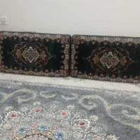 یک نخته فرش 4 متری و 4 عدد پشتی سرمه ای|فرش|تهران, فلاح|دیوار