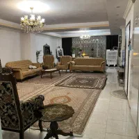 ساختمان-ویلاشهر-بر-خ-سینا