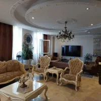 ۹۸ متر دو خوابه فول ۸ ساله لوکس طبقه ۵ فول شادمان