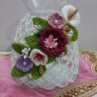 گلدان مکرومه