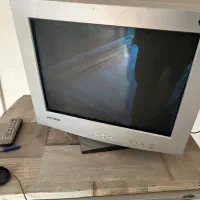 مانیتور ۱۷ اینچ