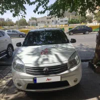 ساندرو ۹۶ تمیز کم کار