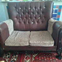 مبل ۴ نفره چرم به همراه میزعسلی مناسب سوئیت یا باغ