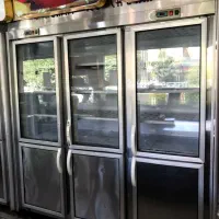 فروش فریزر ایستاده صنعتی 6 درب