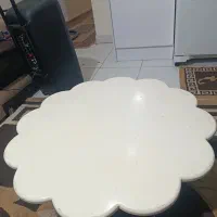 میز چهار پایه دار