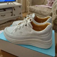 کفش سفید|کیف، کفش، کمربند|کاشان, شهرک ولیعصر|دیوار