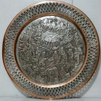 سینی دیوار کوب قدیمی مسی قلمزنی شده