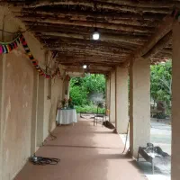 خانه باغ ویلا وبومگردی ده حوض