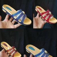 دمپایی و کفش به قیمت فاکتور