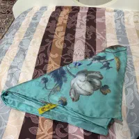 تعدادی شومیز و روسری زیبا|لباس|اصفهان, خانه اصفهان|دیوار