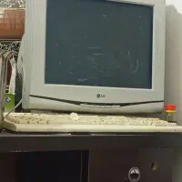 کامپیوتر خانگی  .برای بازی بچها یا کارای. دفتری