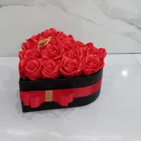 باکس قلبی شیک|گل مصنوعی|گرمی, |دیوار