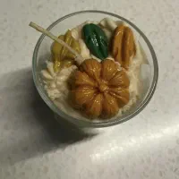 شمع کدو خامه ای مناسب پاییز  با بوی نارگیل