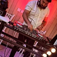 دی جی دیجی dj اجرای موزیک و نورپردازی مراسم