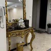 اینه کنسول ورق طلا کاملا نو|بوفه، ویترین، کنسول|تهران, باغ فیض|دیوار