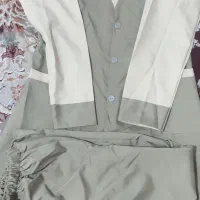 لباس ورزشی ومانتو مدرسه راهنمایی عترت نوی نو