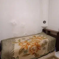 تخت یکنفره چوبی و میز اینه|تخت و سرویس خواب|شیراز, شهرک گلستان شمالی|دیوار