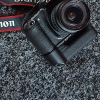 کانن دیجیتال 20D کالا در مشهد است