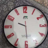 ساعت دیواری