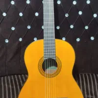 گیتار یاماها C80