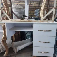 وسایل اریشگری میز صندلی اریشگری|آرایشگاه و سالنهای زیبایی|میاندوآب, |دیوار