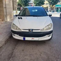 ۲۰۶ صندوقدار V8 95