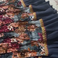 لباس محلی مخمل