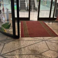 منشی خانم جهت مدیرعامل