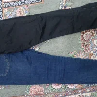 دو شلوار مشکی و آبی